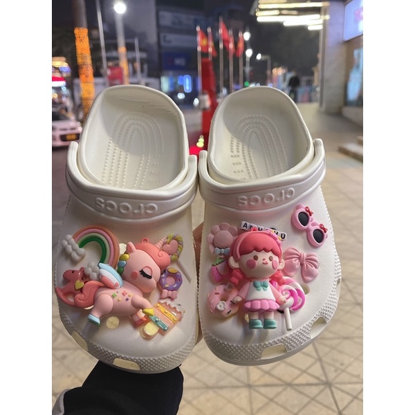 Thanh lý dép crocs chính hãng xuất xịn full cham