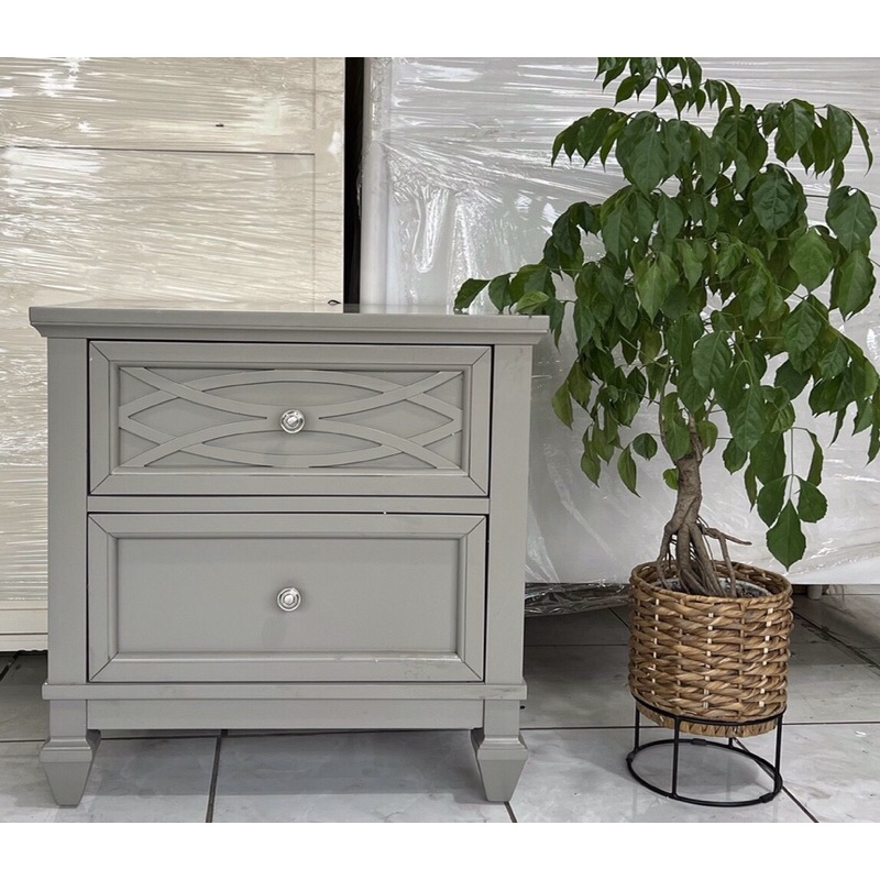 Tủ đầu giường/tab xuất Mỹ gỗ polar kết hợp plywood KT 675x430x680mm