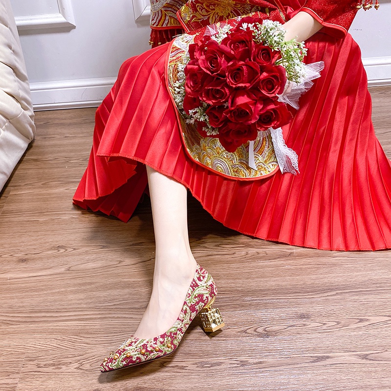 Giày Cao Gót Mũi Nhọn Đính Pha Lê Phong Cách Trung Hoa Cho Nữ