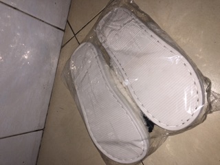 Dép bông đi trong nhà
