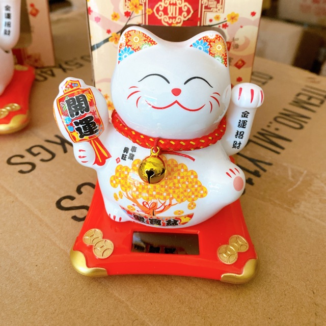 Mèo ngoắc chiêu tài