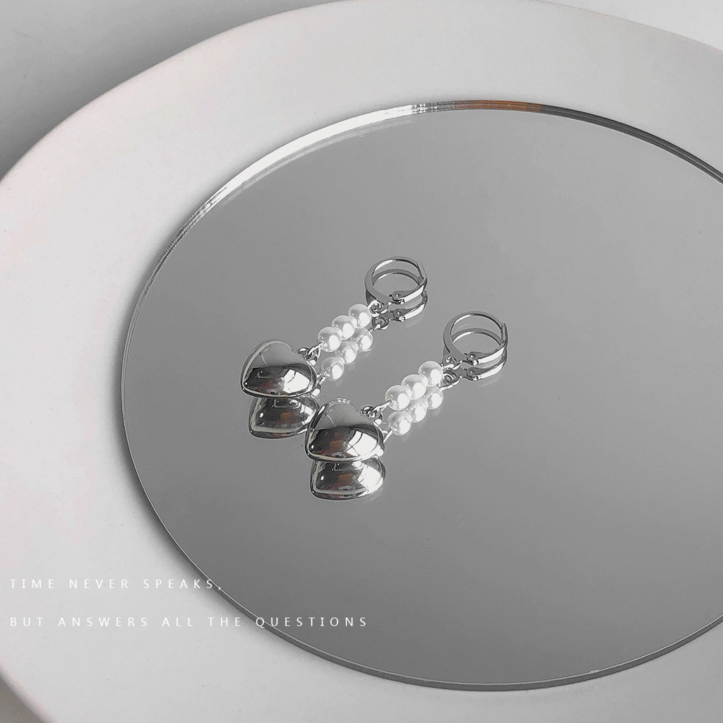 Khuyên Tai Hình Trái Tim Đính Ngọc Trai Phong Cách Harajuku 19A1279