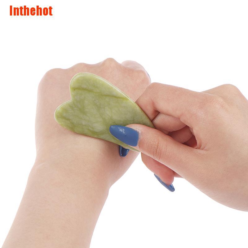 Bộ Sản Phẩm Massage Bao Gồm Cây Lăn Và Đá Ngọc Bích Giúp Thư Giãn Hiệu Quả