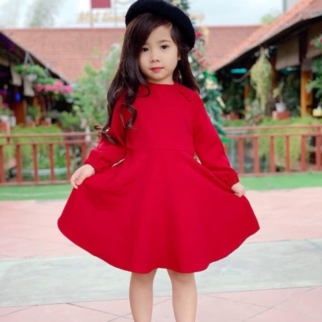 Váy khuy bọc cho bé (có video thật)