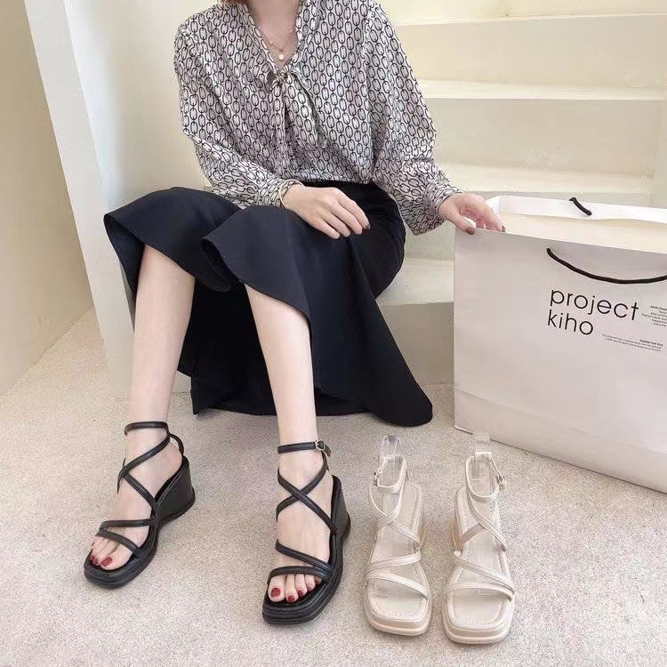 Xăng đan Đế Xuồng Dày 6-8Cm Hở Ngón Phối Quai Ngang Trẻ Trung Hợp Thời Trang Cho Bạn Gái