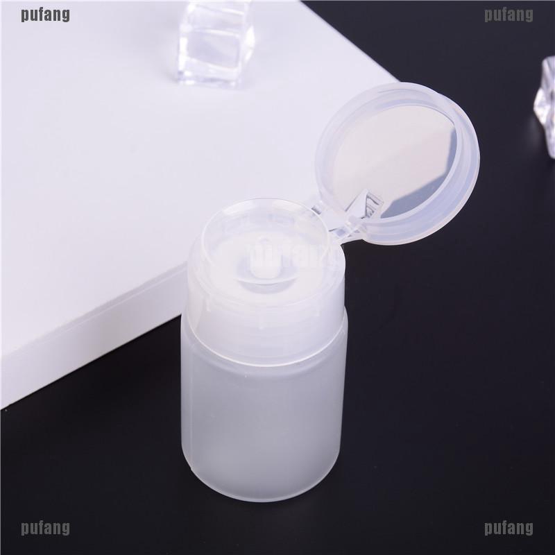 1 lọ đựng dung dịch tẩy sơn móng tay