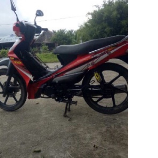 Tem elegant sr trắng đỏ