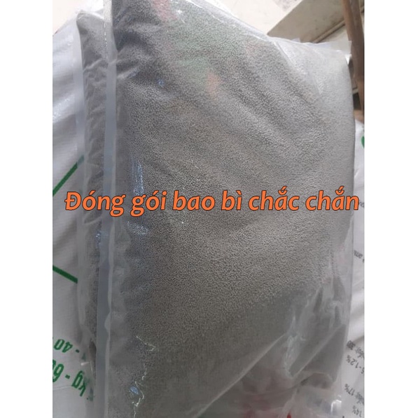 Cát vệ sinh cho mèo (combo 2 bao) hàng Việt Nam sản xuất, hương hoa lài thơm dịu, thích hợp với mọi giống mèo