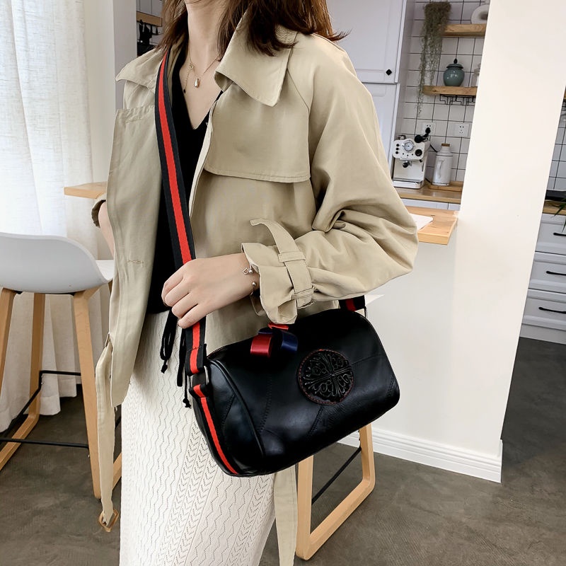 [Luo Nimei Authentic] Túi Đeo Chéo Da Cừu Mềm Sức Chứa Lớn Phong Cách Hàn Quốc Thời Trang Thu Đông Tre