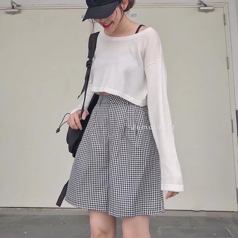 Set Nữ Áo Croptop Trắng Kèm Quần Short Caro Kẻ Ô - Bộ Nữ Áo Ngắn Tay Dài Kèm Quần Đùi Ống Rộng Kẻ