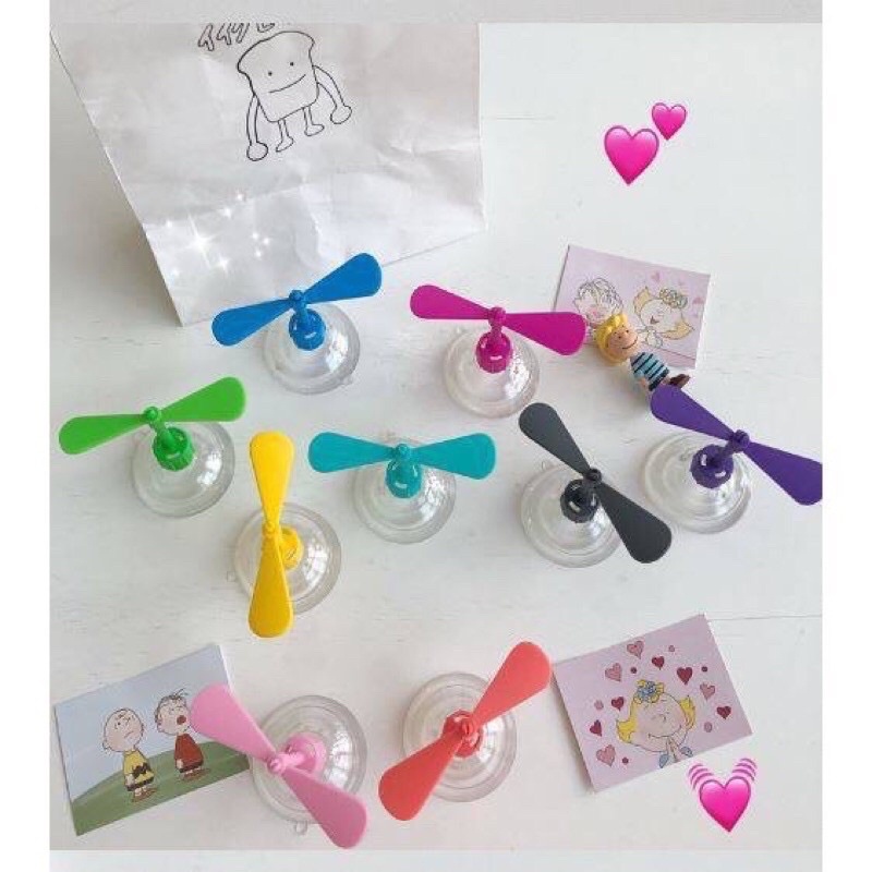 Chong chóng gắn mũ bảo hiểm kiểu doremon