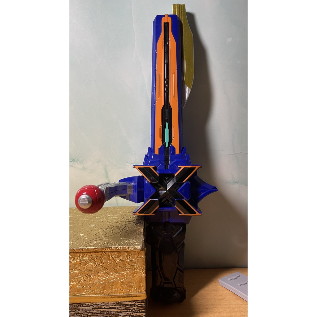 Chiến đội Patranger vs Chiến đội Lupinranger - DX X Rod Sword Bandai