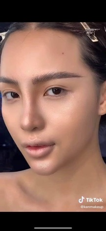 Cây chì kẻ mày phảy sợi Colleen