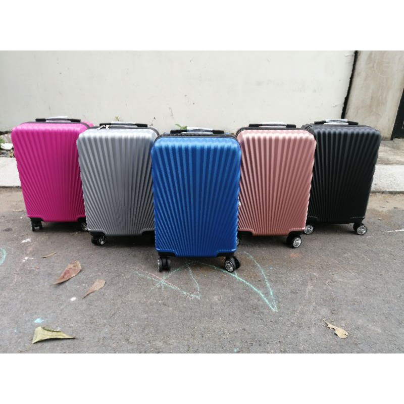 Vali size 20 cánh quạt