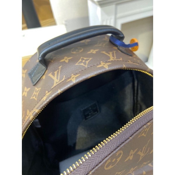 Balo LV bản siêu VIP full box nam châm size 22 - 26cm