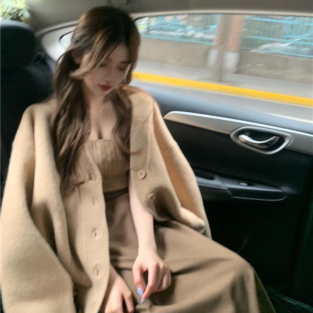 Set Áo Khoác Cardigan Dệt Kim Dày Dặn + Áo Ống + Chân Váy Chữ A Lưng Cao Phong Cách Retro