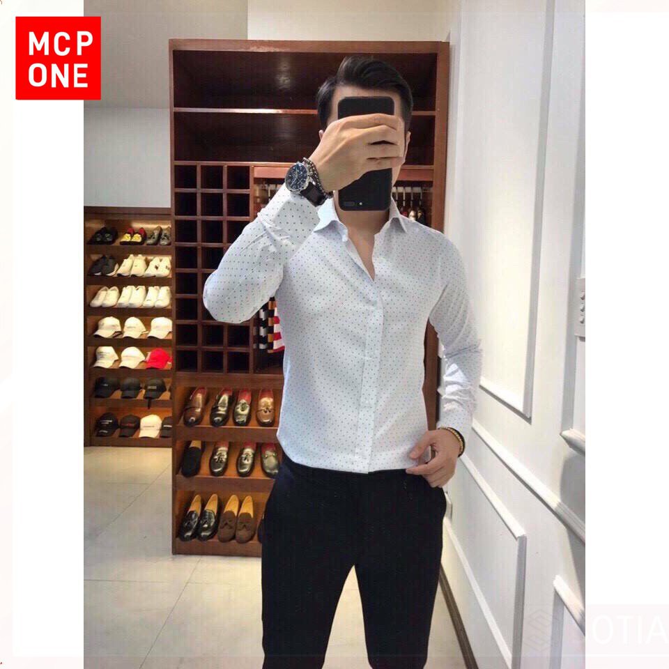Áo sơ mi nam chấm bi KOREA dài tay cổ bẻ mặc siêu mềm mại và thoải mái, giá cả siêu tốt - MCPONE | BigBuy360 - bigbuy360.vn