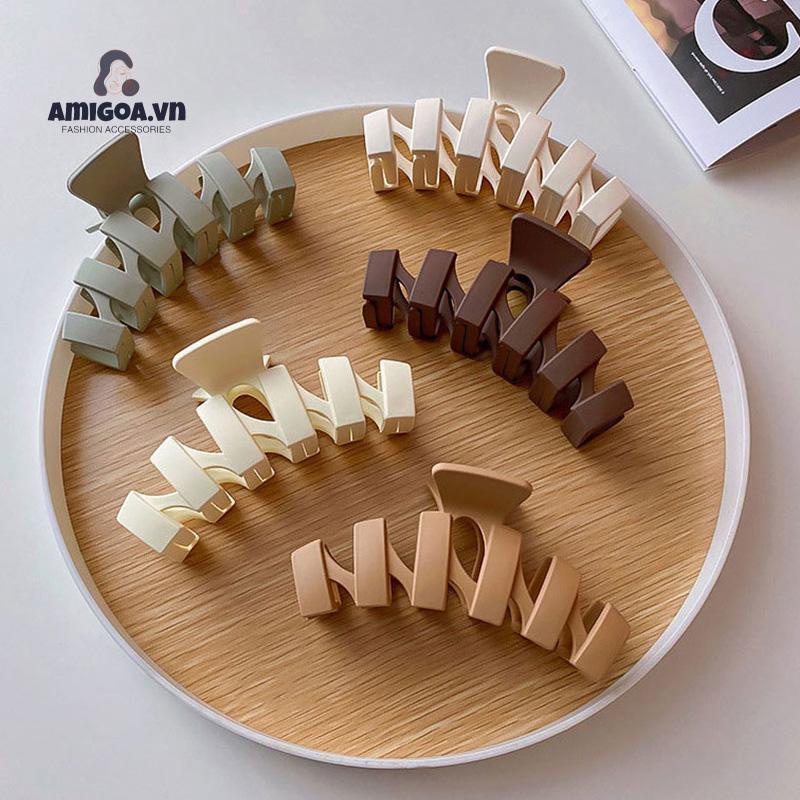 ✨✨Kẹp tóc dạng hàm cá mập dễ thương