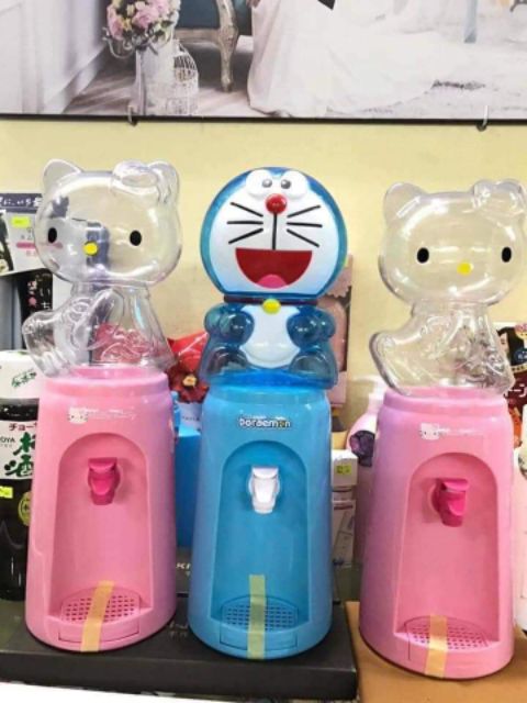 Bình nước đứng các hình kitty đáng yêu .binh(2 lít )