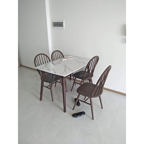 bộ bàn ăn + 4 ghế windsor đậm chất nghệ thuật