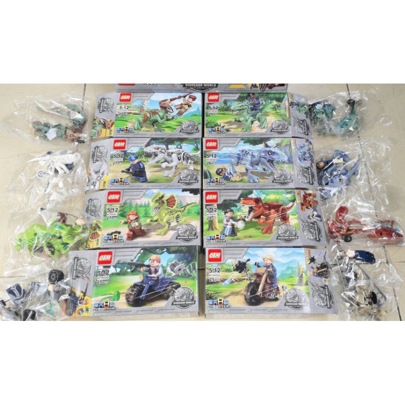 Lắp ráp 1 hộp Lego_Săn Khủng Long 99658 có nhiều chi tiết bằng nhựa