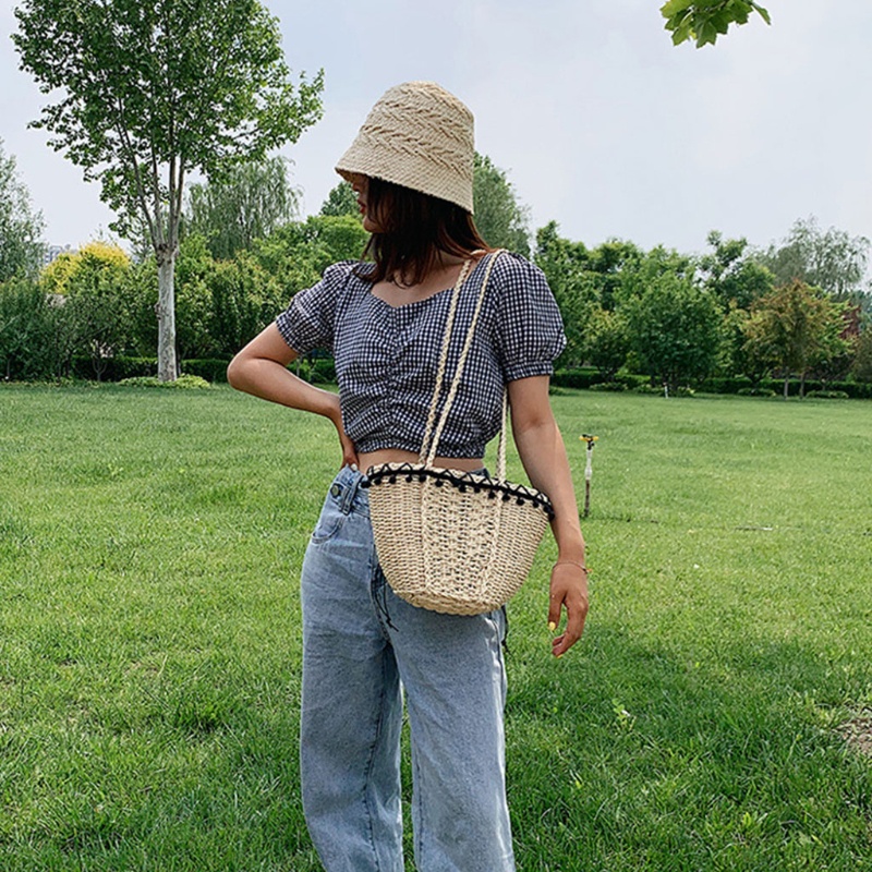 Giỏ Đan Rơm Đeo Vai Phối Tua Rua Và Quả Cầu Lông Xù Kiểu Vintage