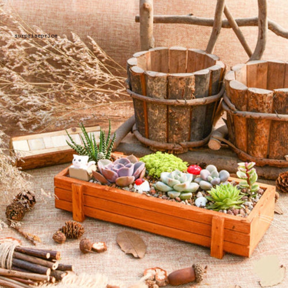 Khay gỗ hình chữ nhật trồng cây trang trí sân vườn