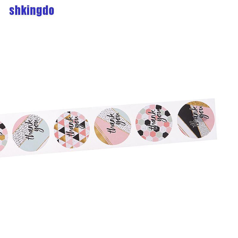 Cuộn 500 Miếng Dán Niêm Phong Trang Trí Màu Hồng Kẻ Sọc Caro