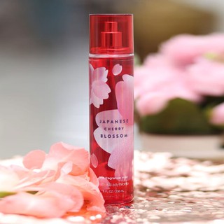 ♚Mina95♕ Xịt thơm toàn thân Bath & Body Works Japanese Cherry Blossom 236ml