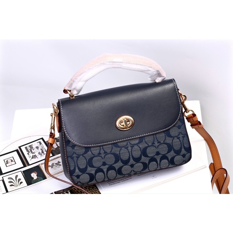 Túi xách Coach Marlie phối jeans cực chất