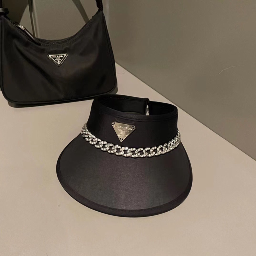 Mũ Chống Nắng Phối Dây Xích Thời Trang Đi Biển Dành Cho Nữ