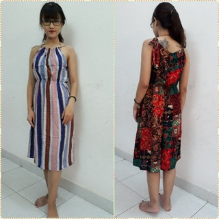 Đầm yếm ngắn-nhiều màu