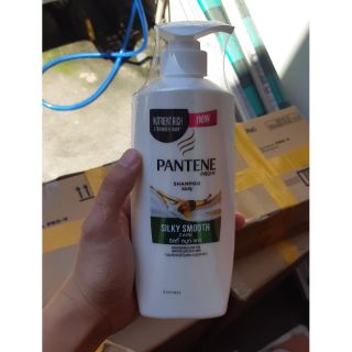 Dầu gội Pantene Pro-V  dành cho tóc khô và hư tổn