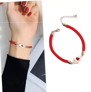 Lắc tay titan chỉ đỏ heo trái tim