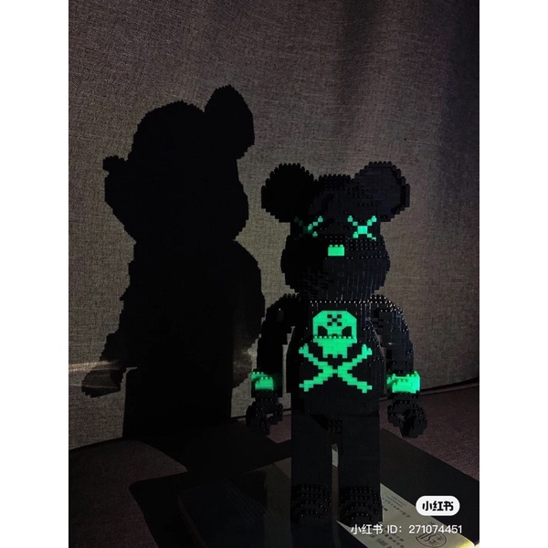 Xếp Hình Mô Hình Bearbrick Phản Quang LEGGOZONE