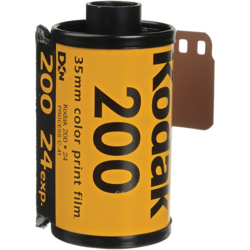 Film máy ảnh Kodak gold 200 24 kiểu date 07.2025