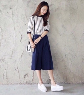 Set bộ lửng ống rộng áo sọc