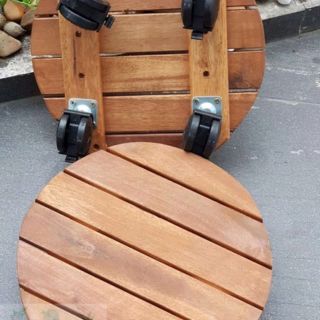 Đế bánh xe chậu hoa gỗ tràm