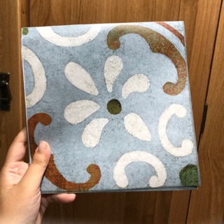 Ảnh chụp thật decal gạch bông