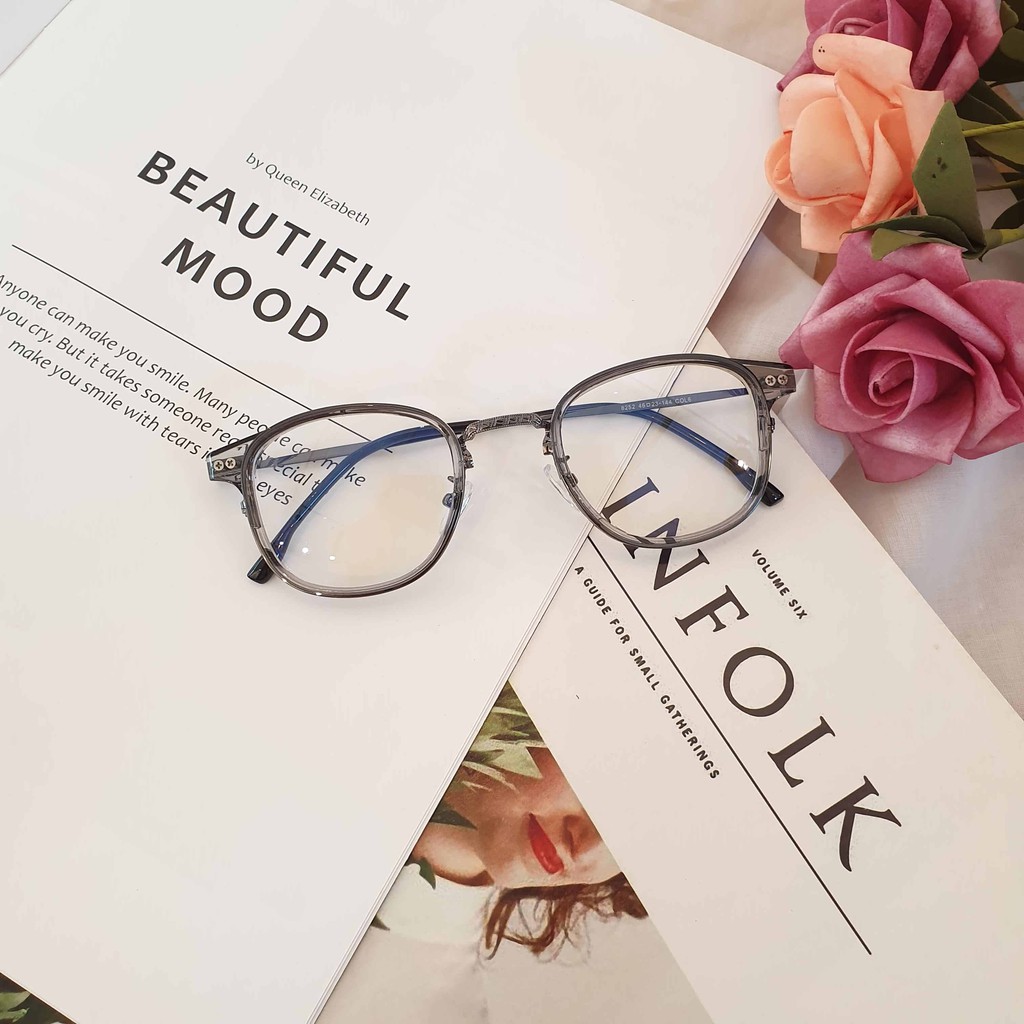 𝑮𝒐̣𝒏𝒈 𝒌𝒊́𝒏𝒉 𝒗𝒖𝒐̂𝒏𝒈 𝒗𝒊𝒏𝒕𝒂𝒈𝒆 size nhỏ 𝐓𝐀̣̆𝐍𝐆 𝐊𝐄̀𝐌 tròng cận chống xước | BigBuy360 - bigbuy360.vn