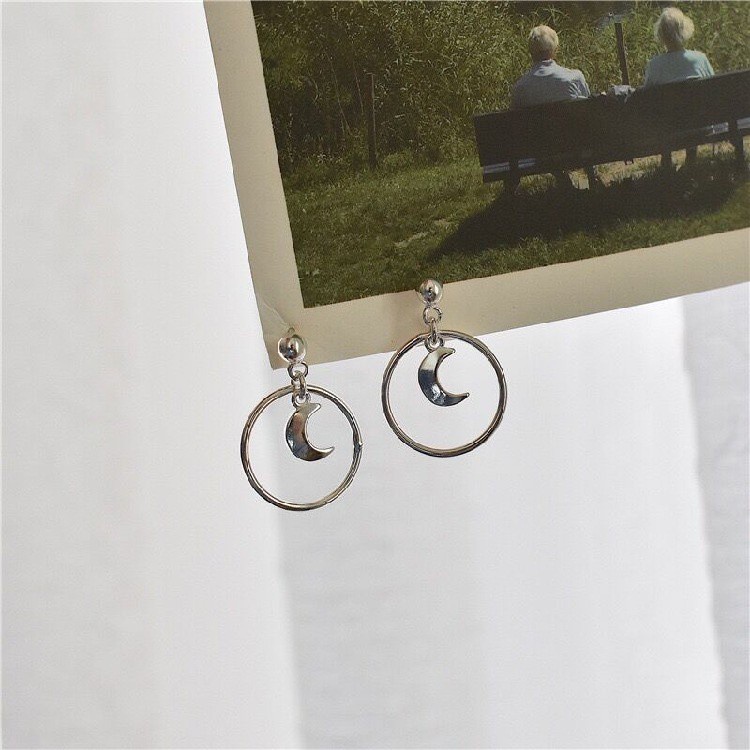 Bông Tai Mạ Bạc 925 Hình Trăng Khuyết Nhỏ Tinh Tế Chống Dị Ứng