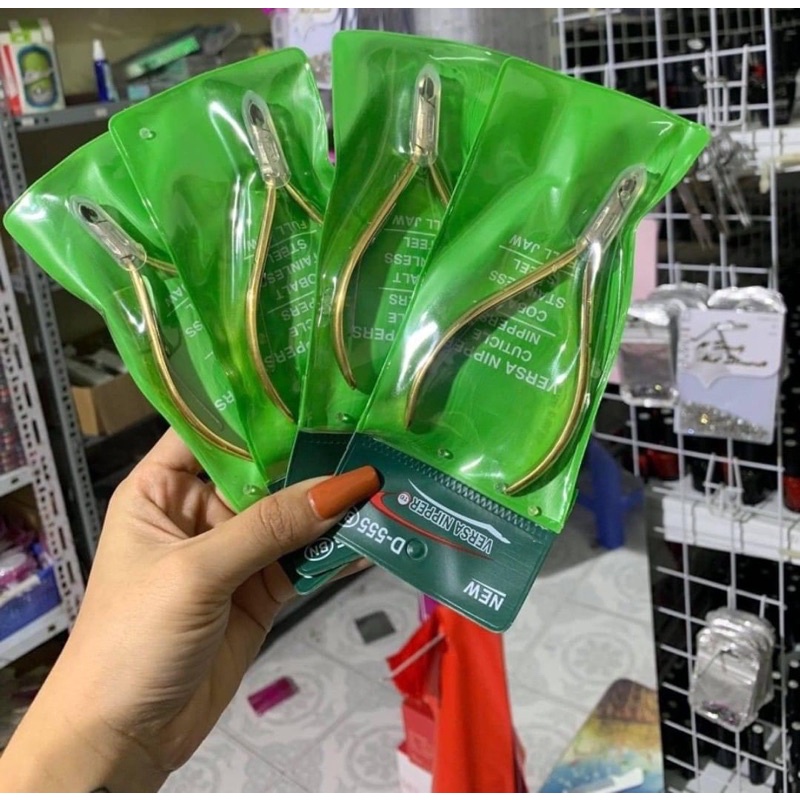 Kìm nhặt da tay kìm nhặt da chết nail D555/D18 siêu bén