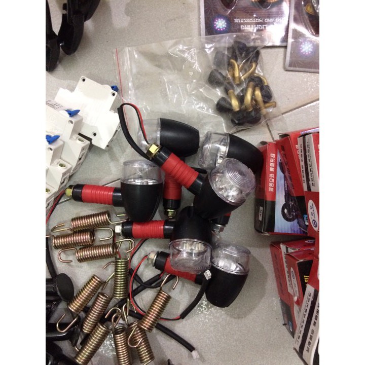 Xi nhan Trước Xe điện 133S