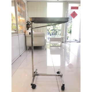 Xe đẩy y tế đựng dụng cụ phẫu thuật cho spa