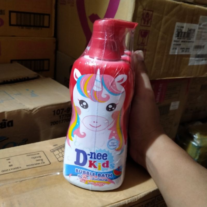 Sữa tắm gội trẻ em Dnee 400ml Thái Lan