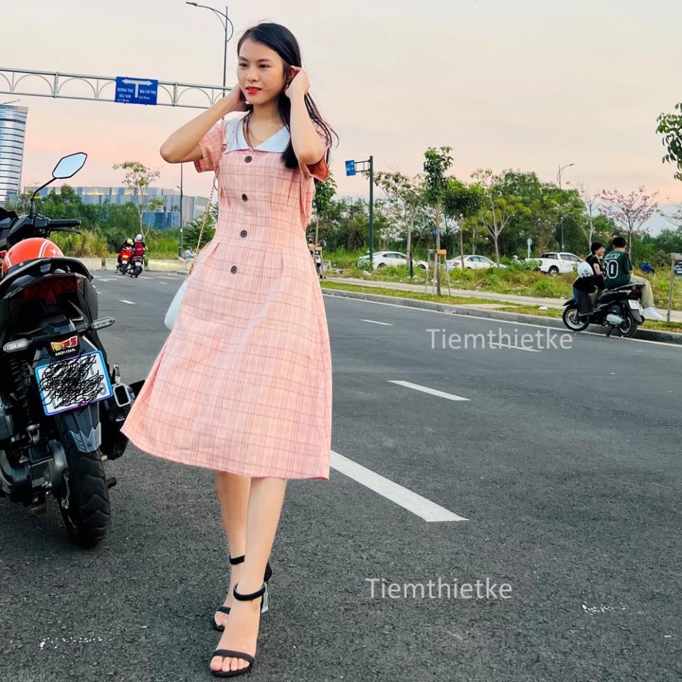 Đầm Caro Kẻ Sọc Đầm Dài Qua Gối Dáng Xòe Váy Công Sở Cao Cấp Thiết Kế Suông Phối Nút Có Cột Eo Thanh Lịch .