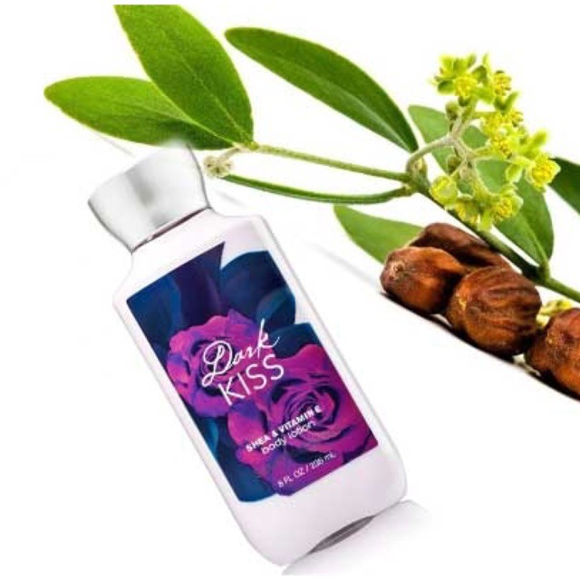 🌺🌺HOT SALE🌺🌺 Lotion Dưỡng Thể Bath & Body Works - Dark Kiss 236ml Từ Mỹ | BigBuy360 - bigbuy360.vn