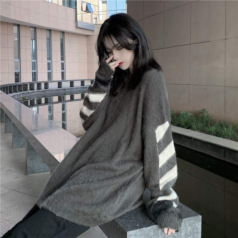 Áo tay dài cổ tròn tay sọc vải len bông lông ulzzang ( 2 màu )