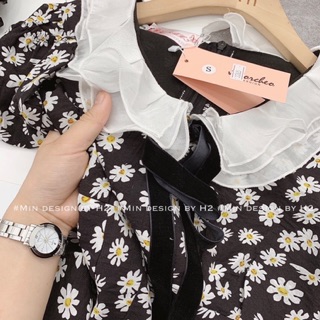 Váy Hoa cúc cổ bèo