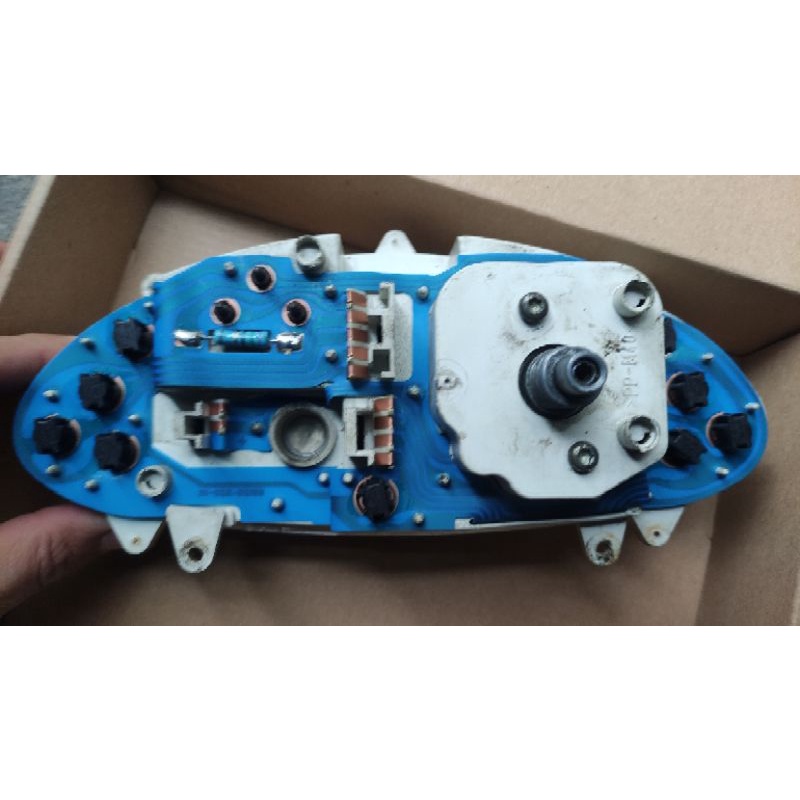 Cụm đồng hồ công tơ mét xe vespa et8, vespa et4